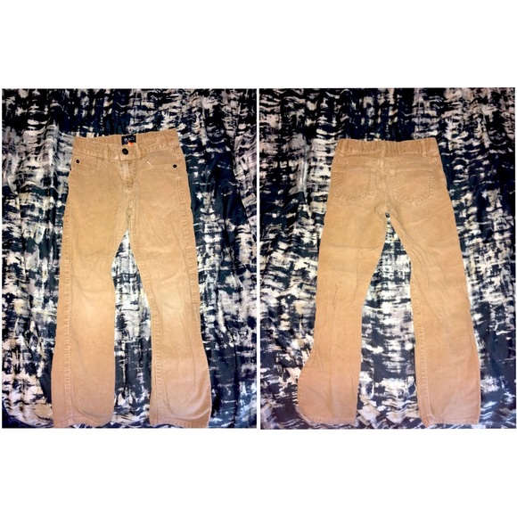 👖 - Picture 1 of 1